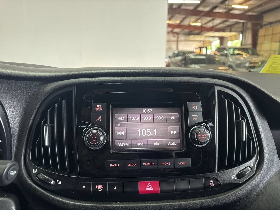 Used 2022 RAM ProMaster City Tradesman FWD image 14
