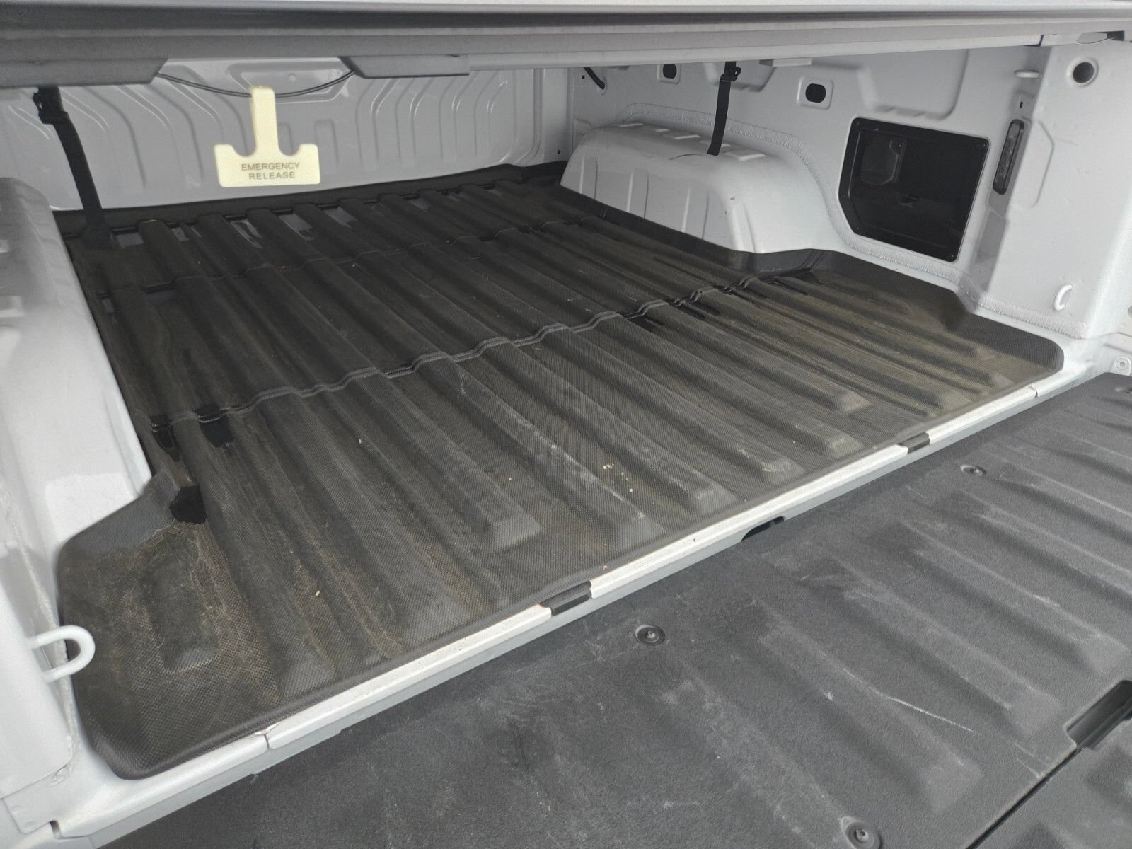 Used 2026 GMC Sierra EV Elevation AWD/4WD image 14