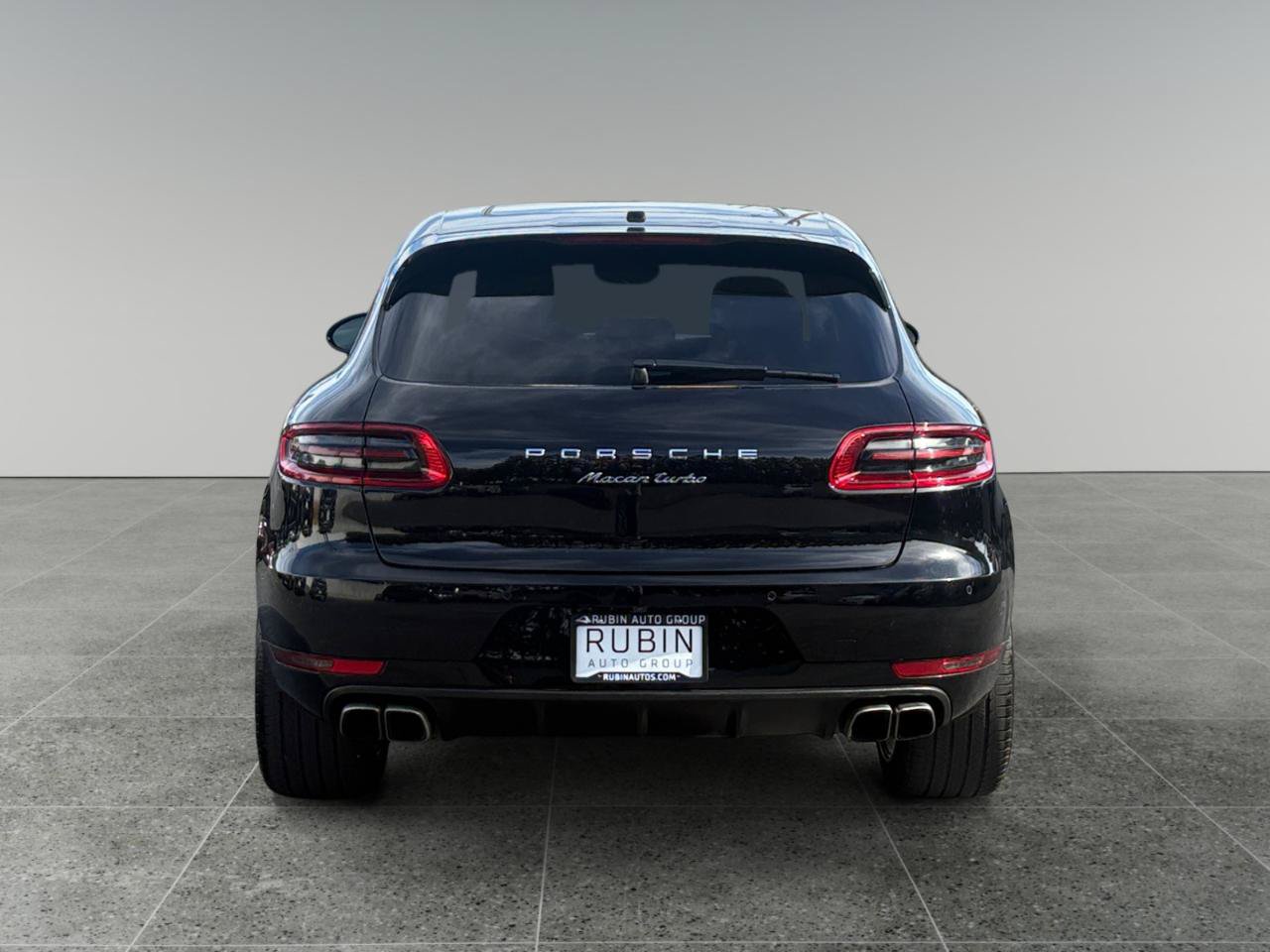 Used 2015 Porsche Macan Turbo AWD/4WD image 6