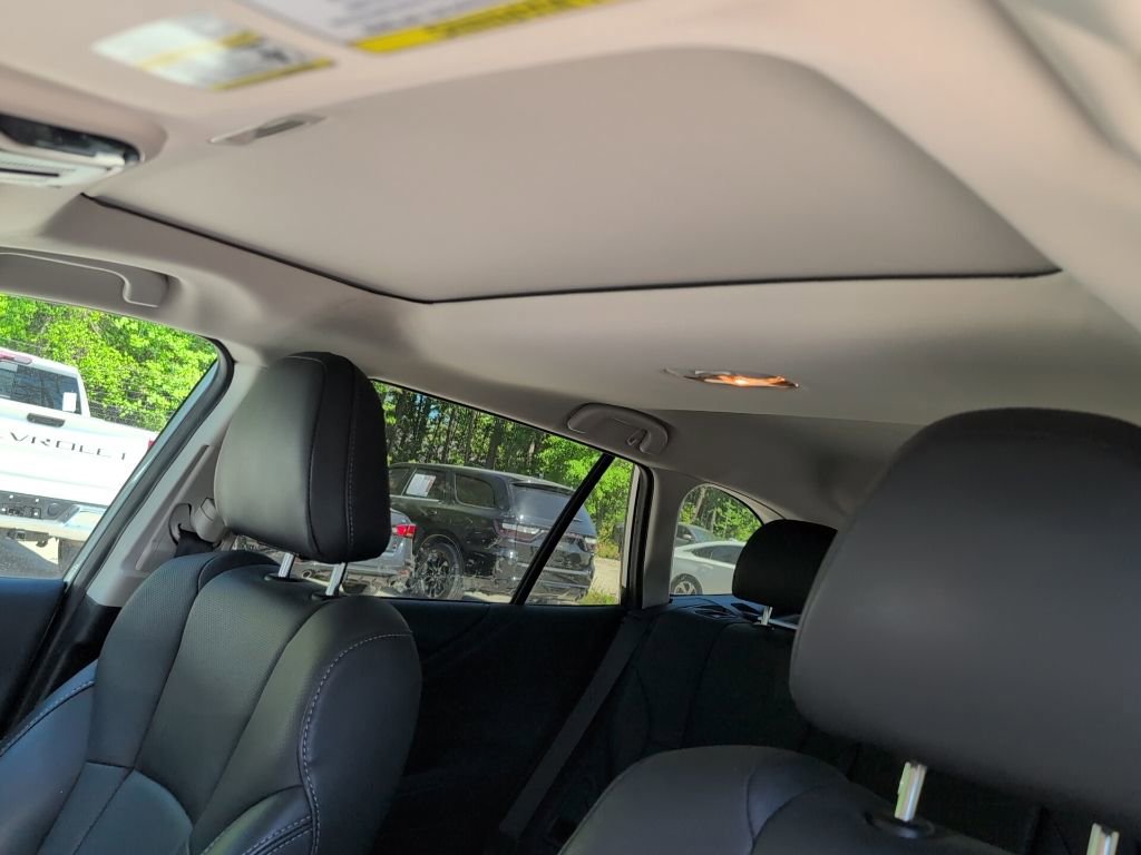 Used 2020 Subaru Outback Limited image 7