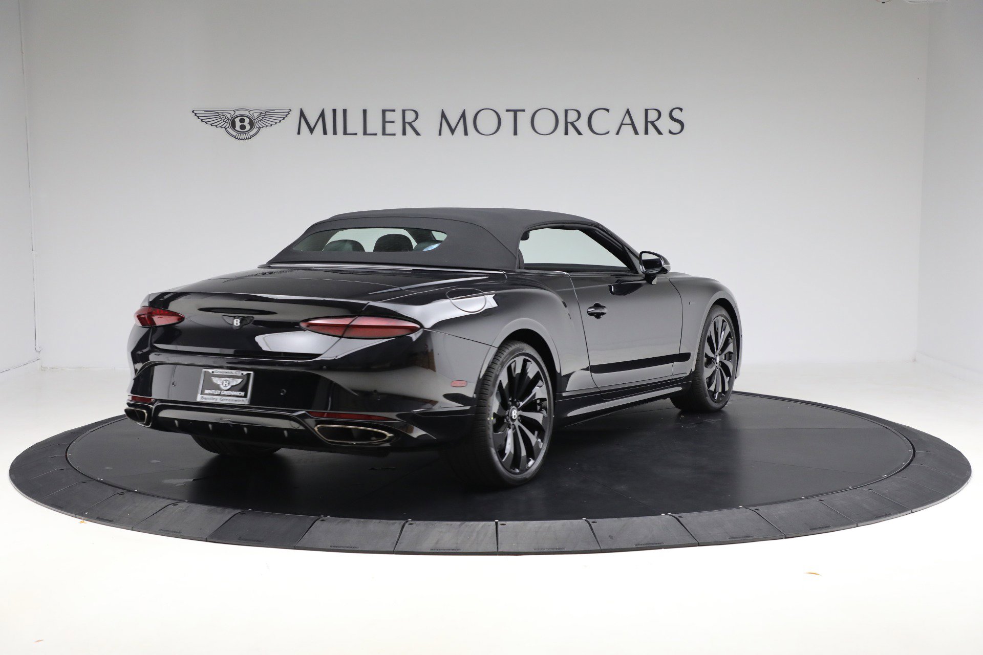 New 2025 Bentley Continental GTC AWD/4WD image 13