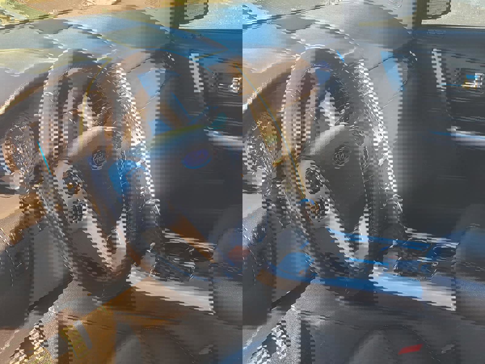 Used 2014 Ford Edge Sport w/ Driver Entry Package FWD image 9