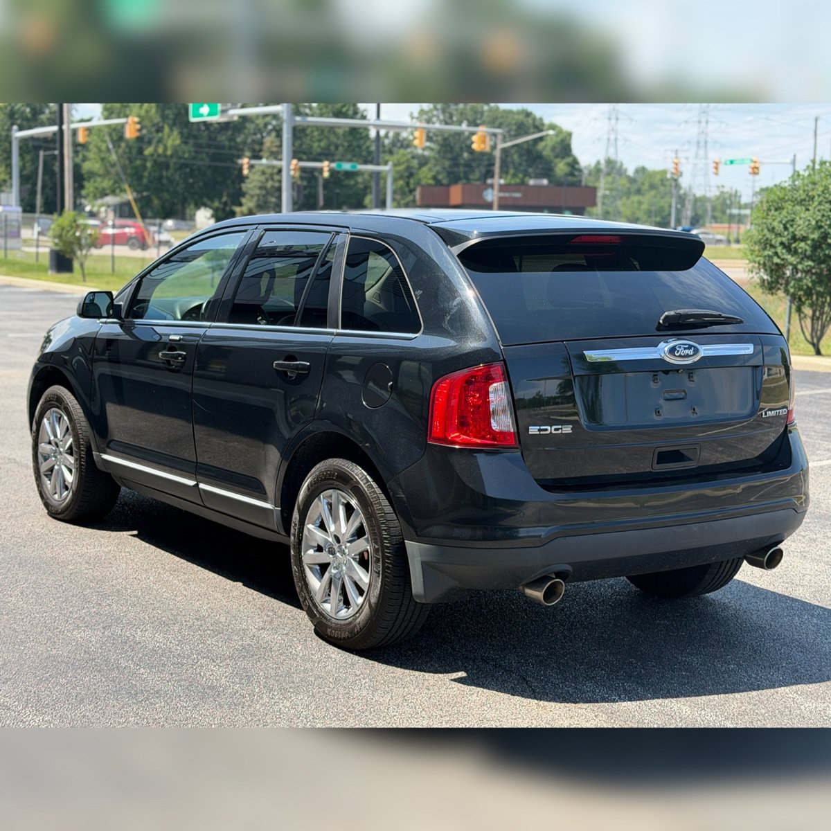Used 2011 Ford Edge Limited w/ 301A Rapid Spec Order Code FWD image 3