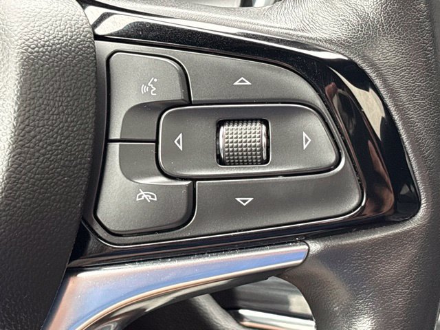Used 2024 Buick Enclave Essence w/ Experience Buick Package AWD/4WD image 19