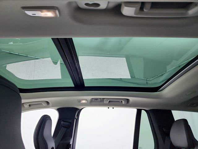 Certified 2025 Volvo XC90 T8 Ultra w/ Protection Package Premier image 23