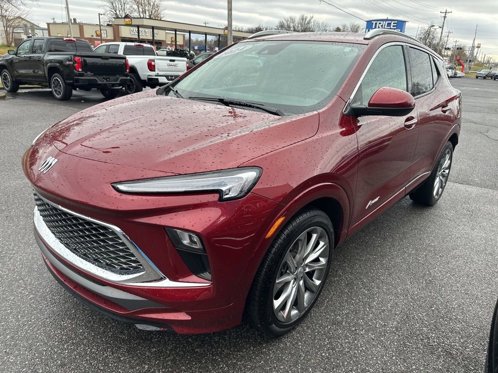 Used 2024 Buick Encore GX Avenir image 5