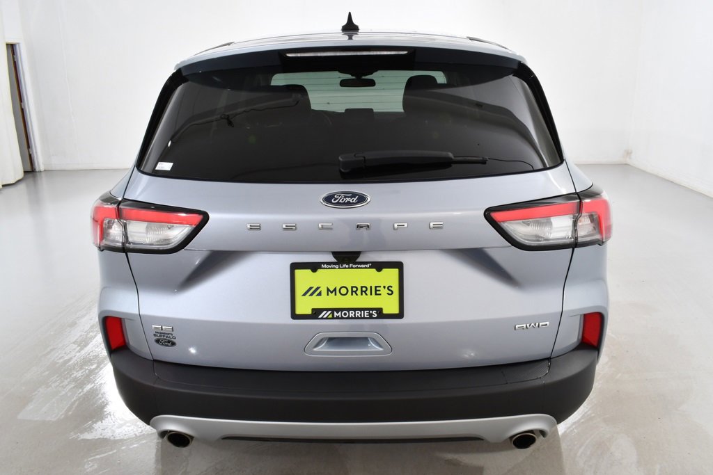 Used 2022 Ford Escape SE w/ Cold Weather Package image 13