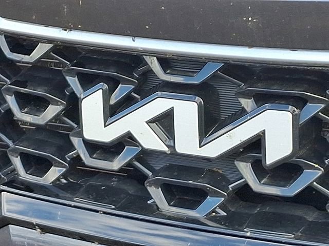 Used 2023 Kia Sorento EX image 4