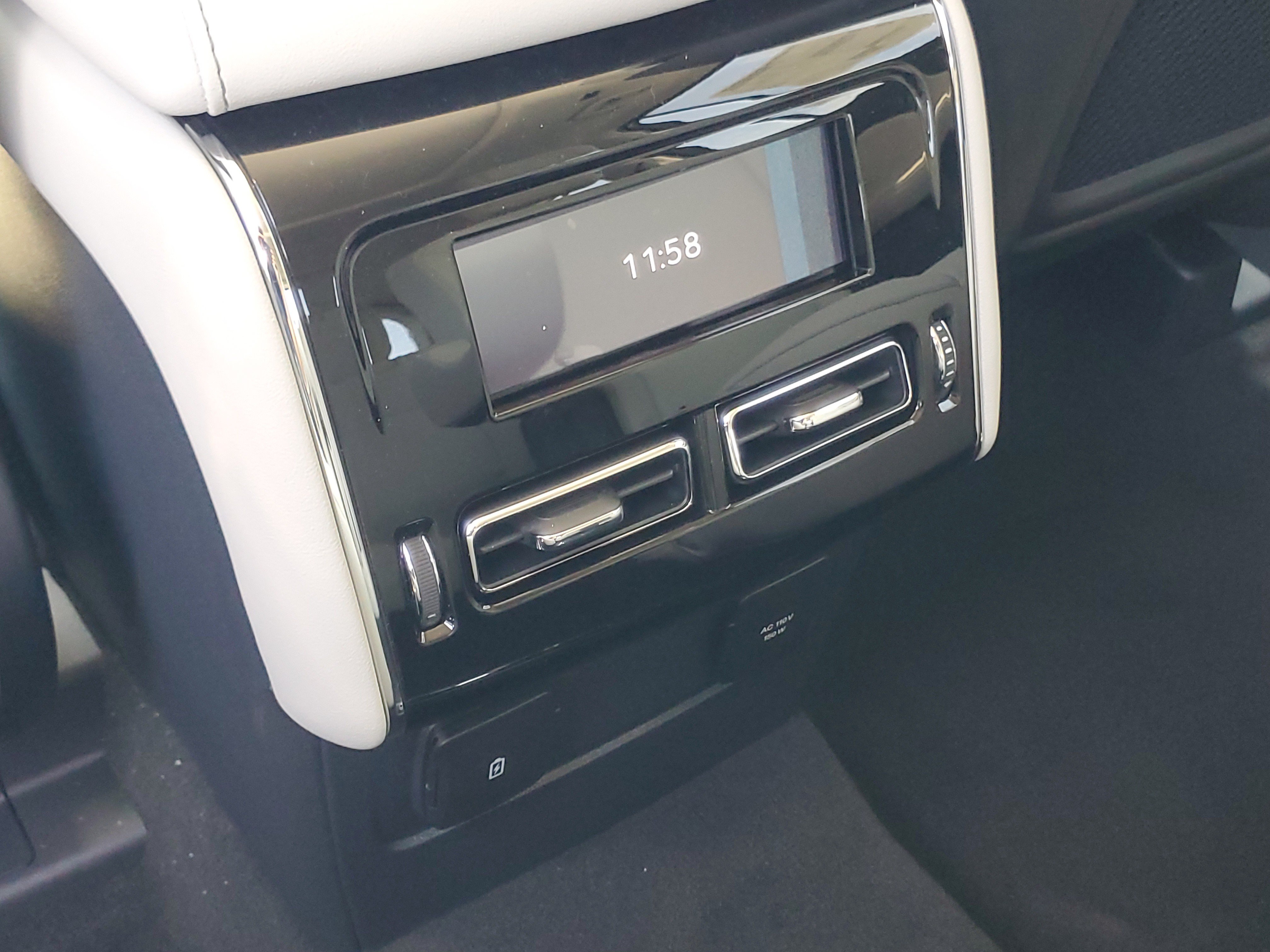 New 2026 Lincoln Aviator AWD image 25