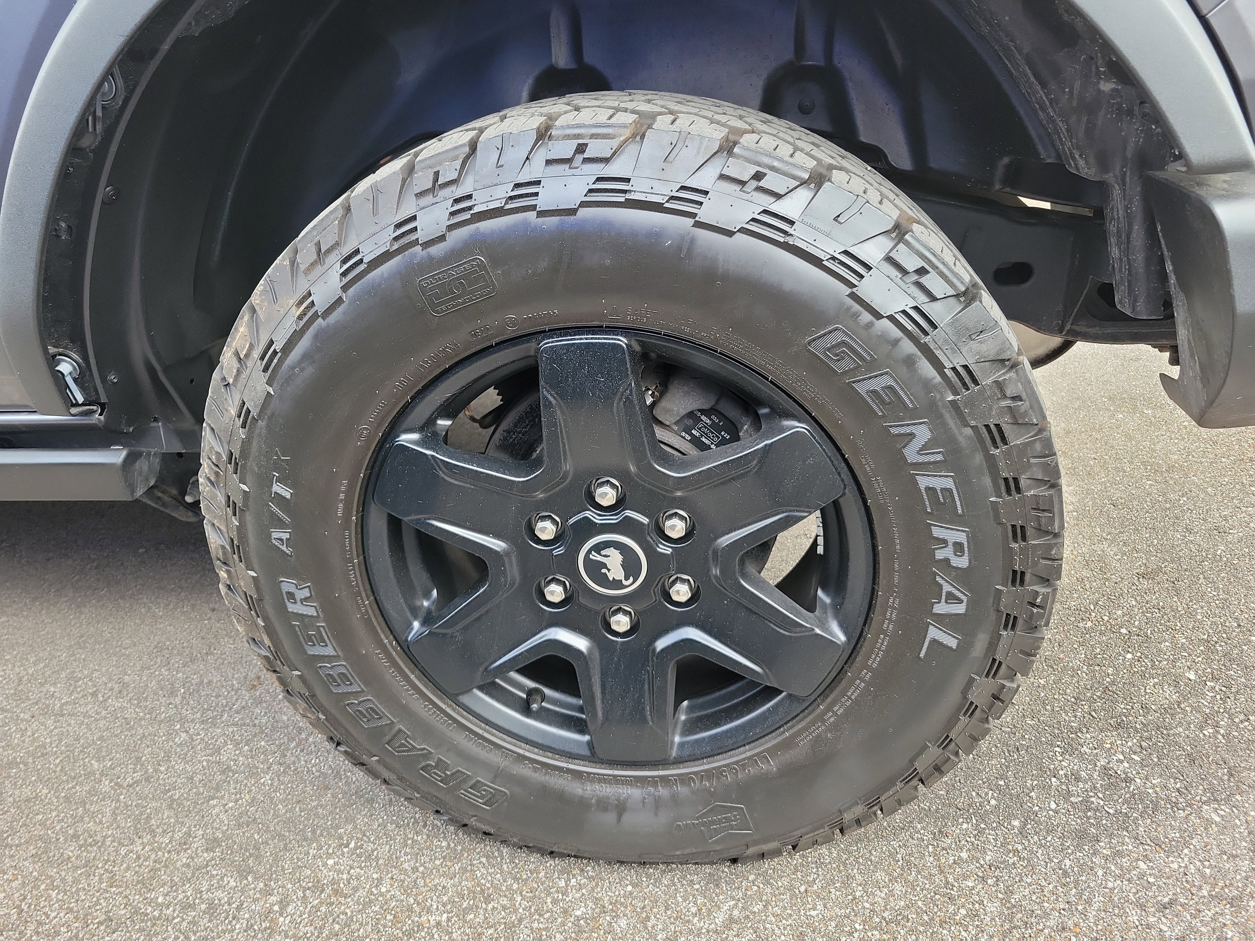 Used 2022 Ford Bronco Black Diamond image 24