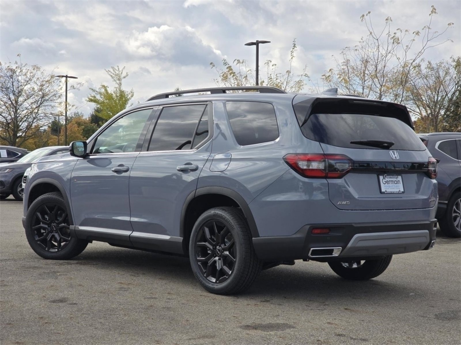 New 2025 Honda Pilot Touring image 19