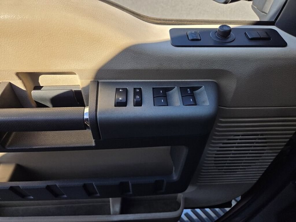 Used 2011 Ford F250 Lariat w/ Lariat Interior Pkg RWD image 29