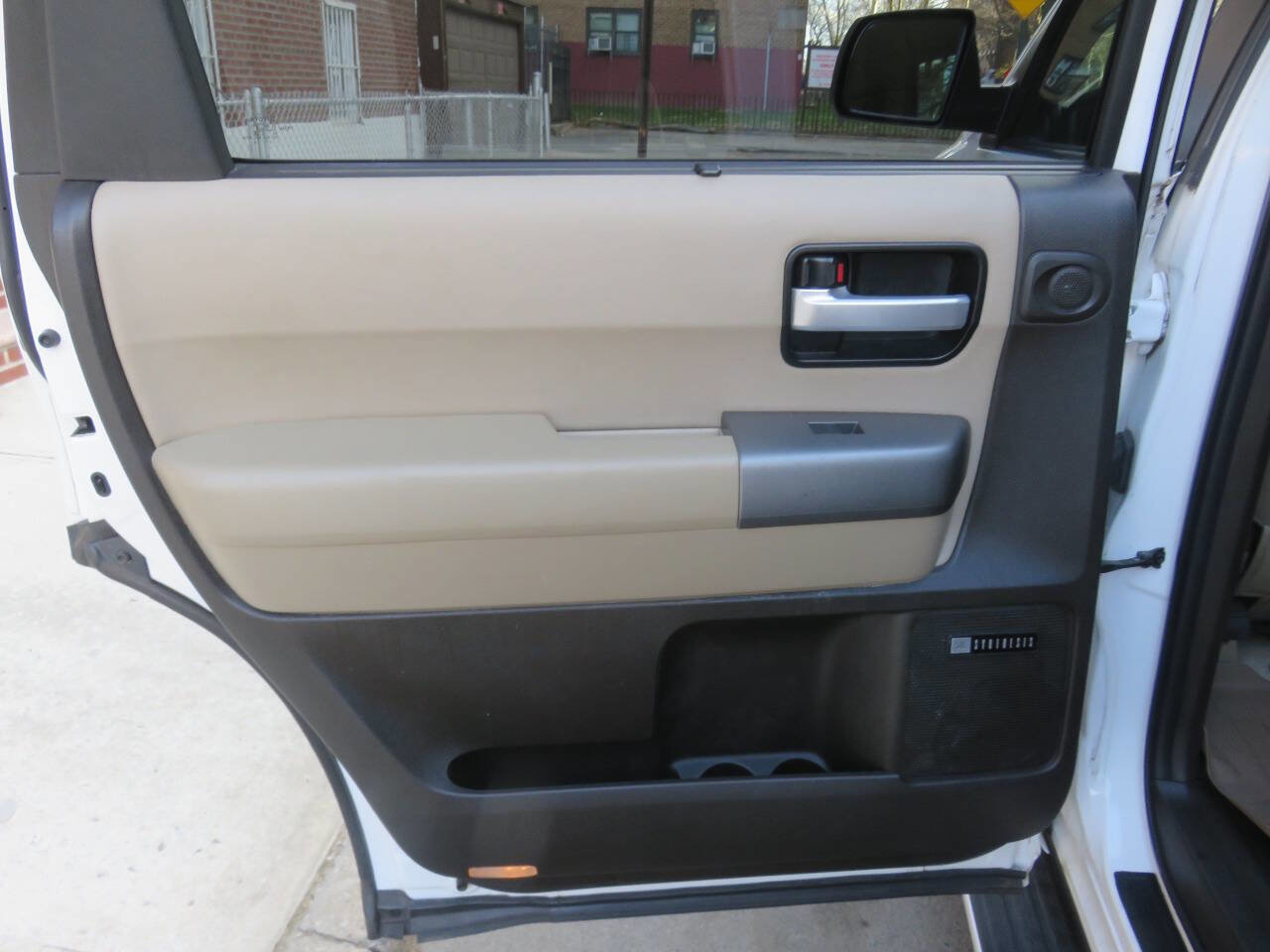 Used 2011 Toyota Sequoia Limited image 34