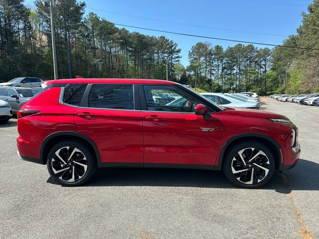 Used 2023 Mitsubishi Outlander 4WD Plug-In Hybrid image 4