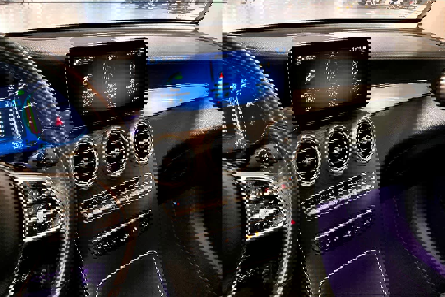 Used 2021 Mercedes-Benz GLC 300 image 8