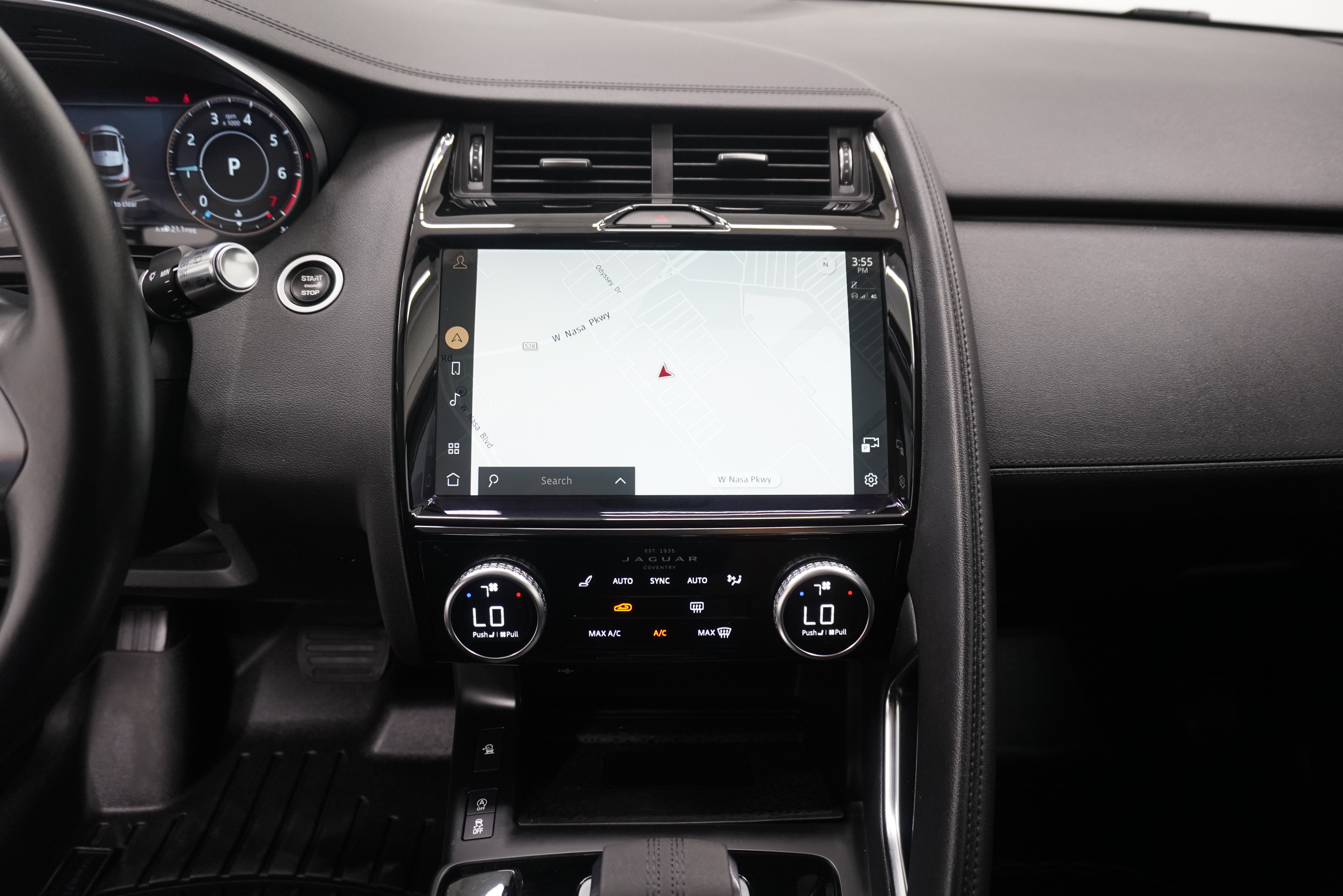 Used 2021 Jaguar E-PACE SE AWD/4WD image 22