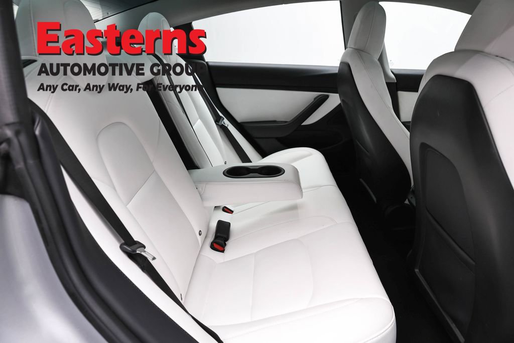 Used 2018 Tesla Model 3 Long Range image 19