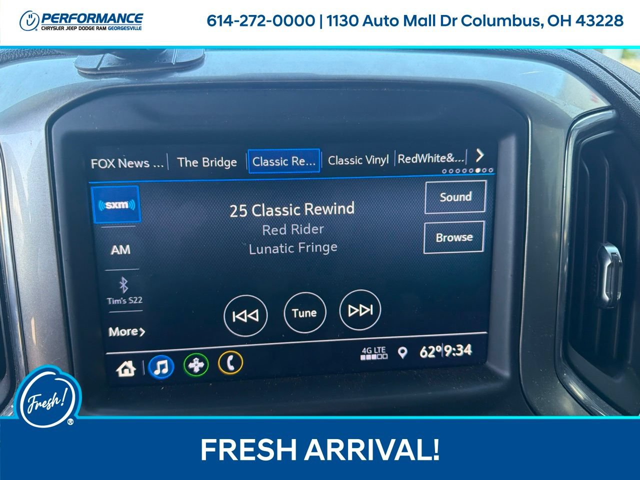 Used 2021 Chevrolet Silverado 1500 LT AWD/4WD image 23