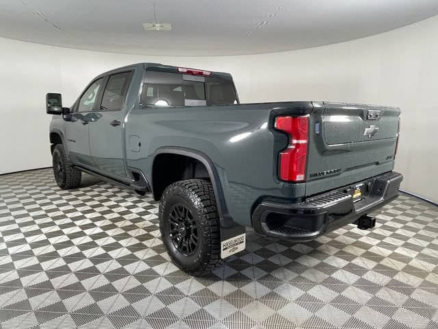 New 2026 Chevrolet Silverado 2500 ZR2 w/ LPO, Dark Essentials Package AWD/4WD image 14