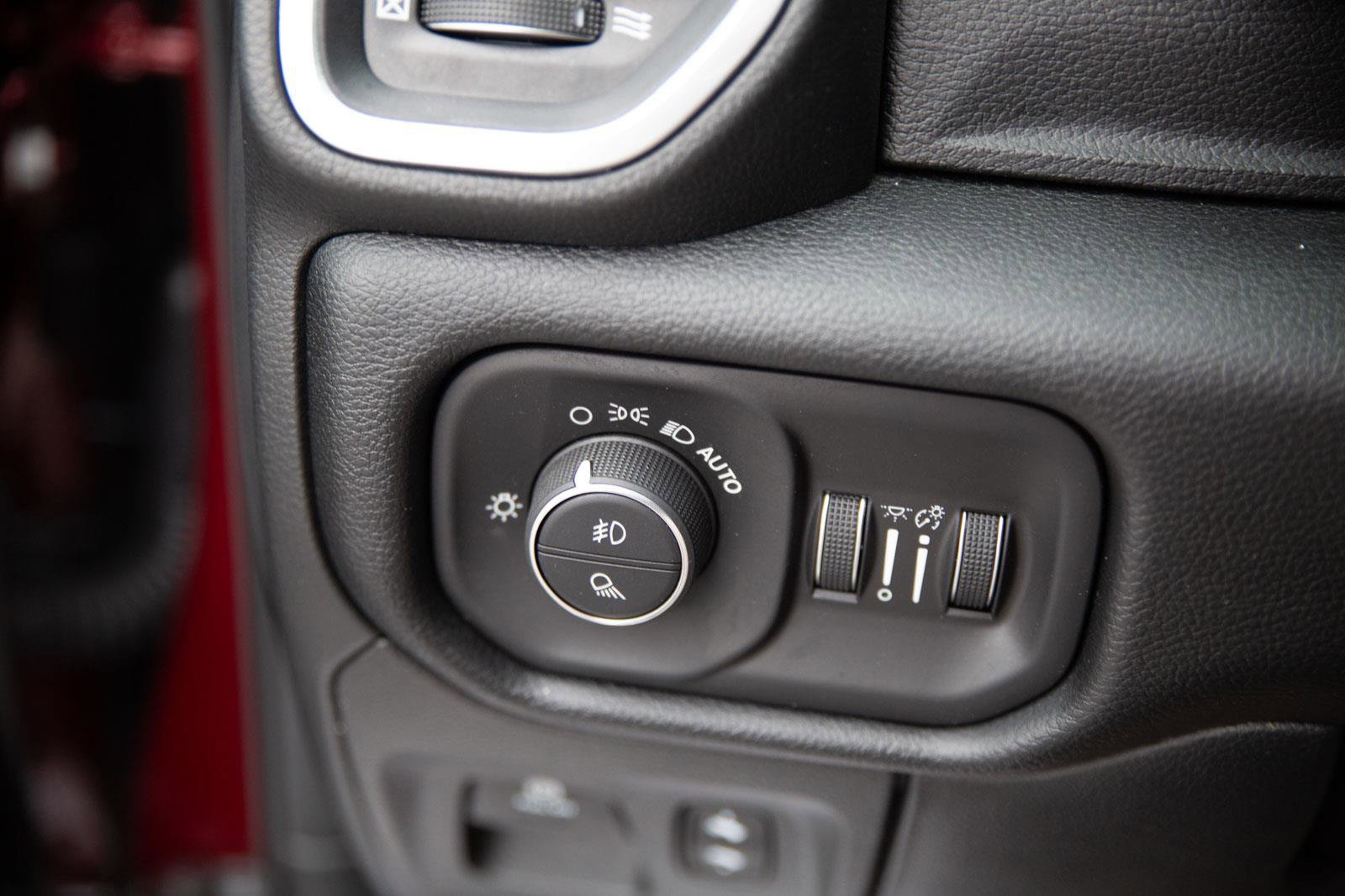 Used 2021 RAM 1500 Laramie image 18