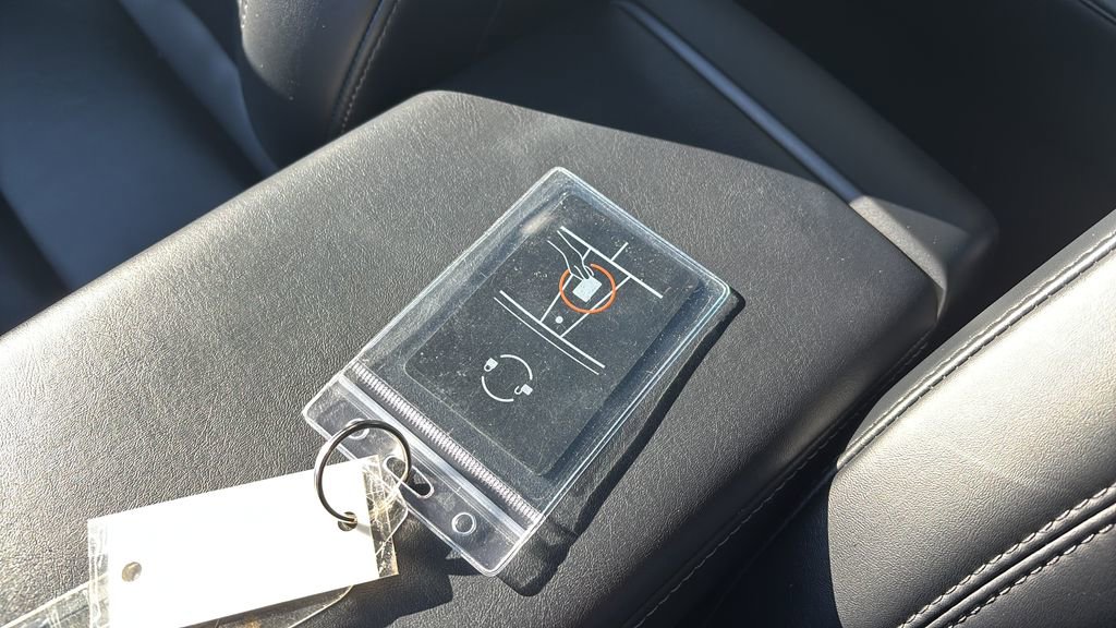 Used 2020 Tesla Model 3 Standard Range Plus image 27