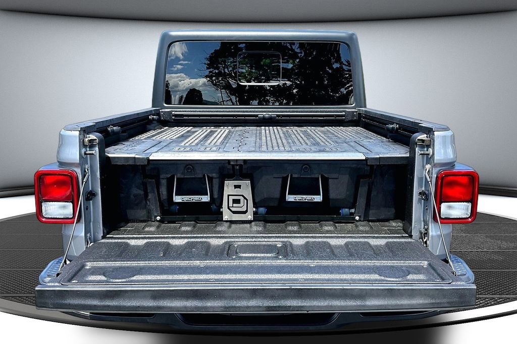 Used 2020 Jeep Gladiator Sport w/ Quick Order Package 24S AWD/4WD image 7