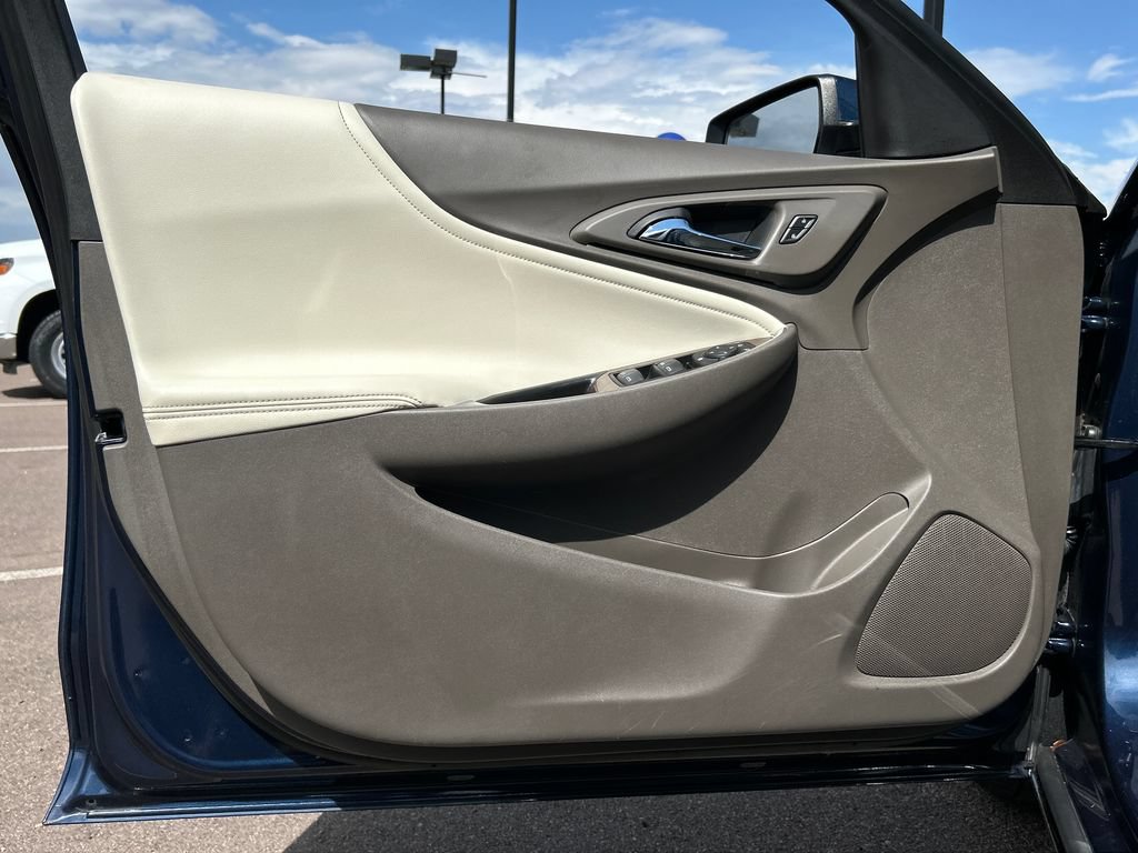 Used 2021 Chevrolet Malibu LT w/ Leather Package FWD image 28