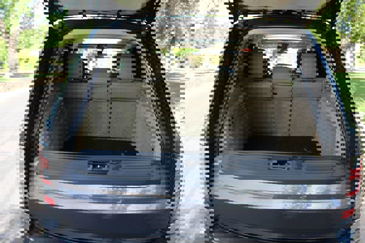 Used 2016 Land Rover Range Rover Supercharged AWD/4WD image 24