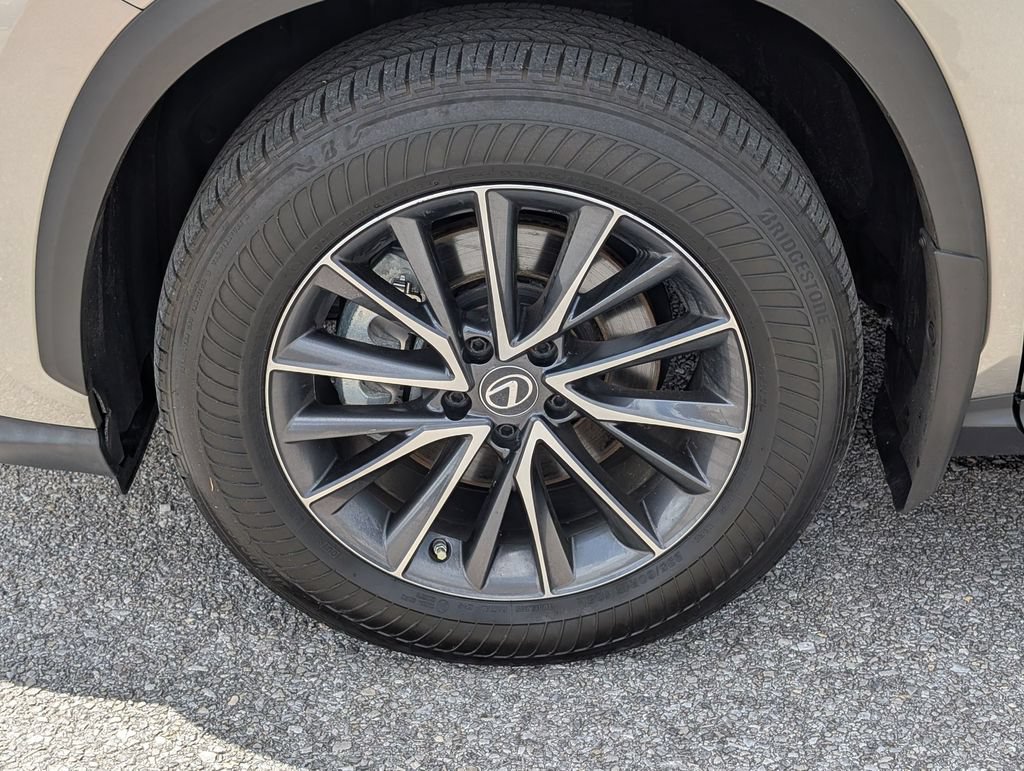 Used 2022 Lexus NX 350 AWD image 9