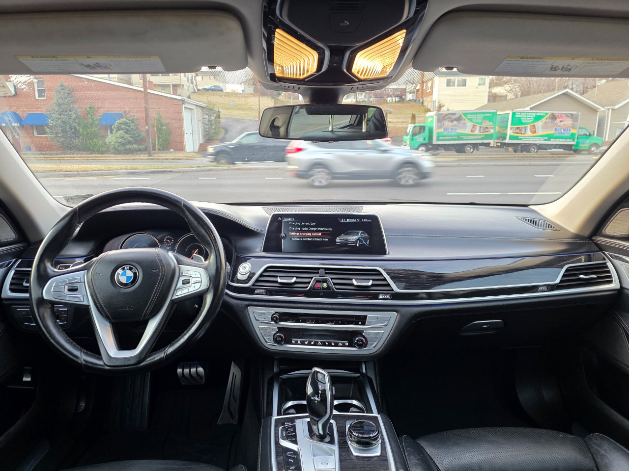 Used 2017 BMW 740e xDrive AWD/4WD image 19