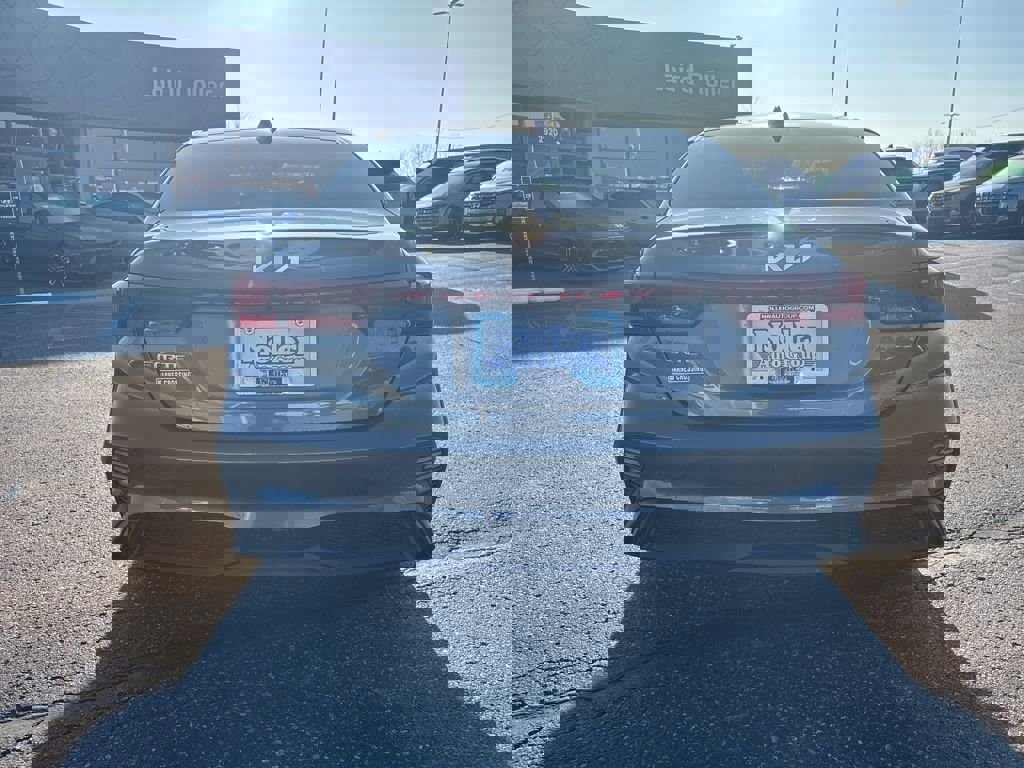 Used 2022 Kia Forte LXS image 5