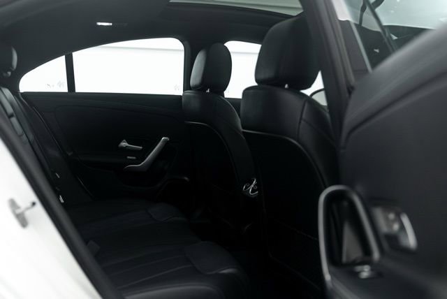 Used 2025 Mercedes-Benz CLA 250 image 17
