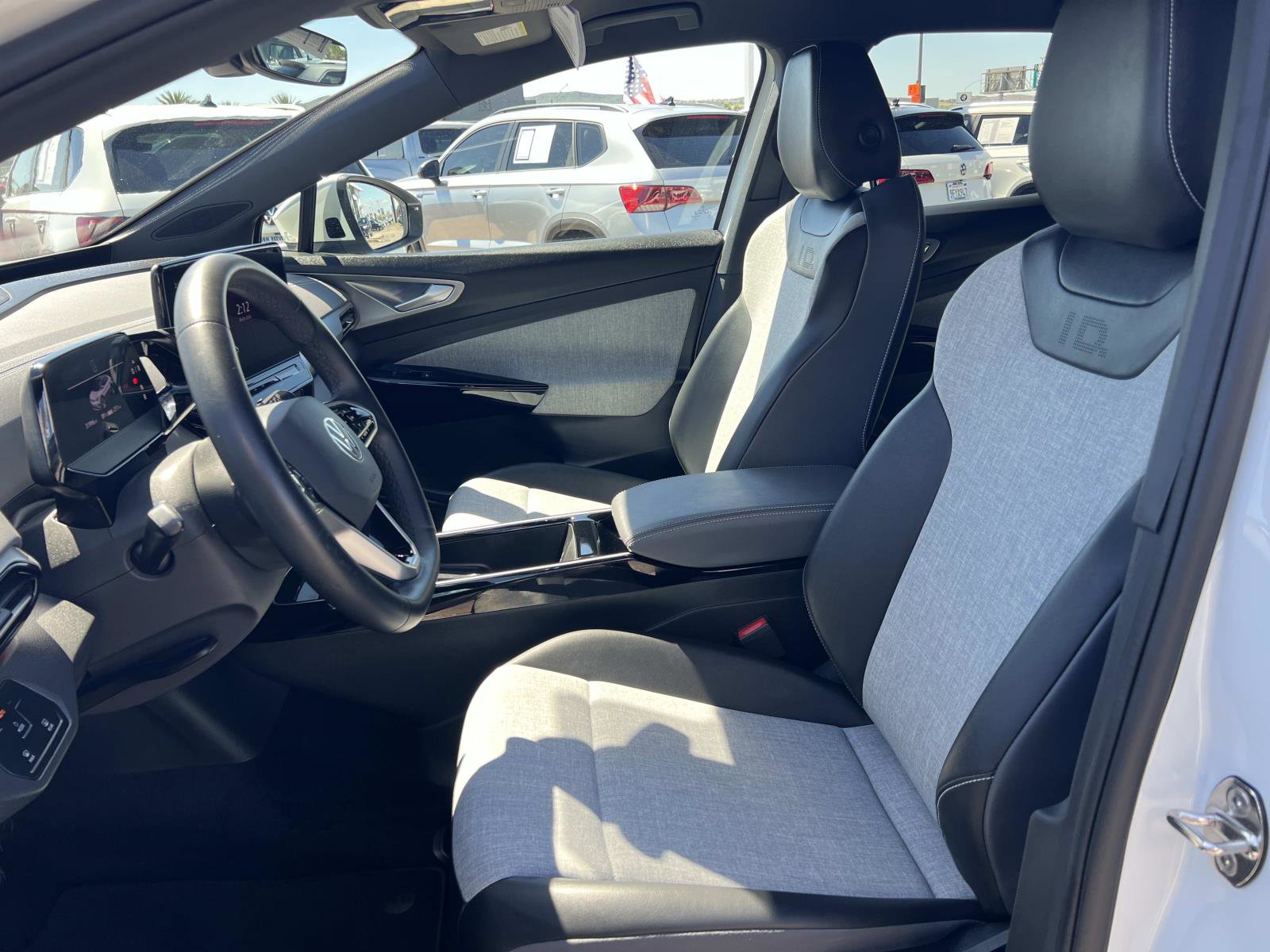 Certified 2023 Volkswagen ID.4 Pro image 20