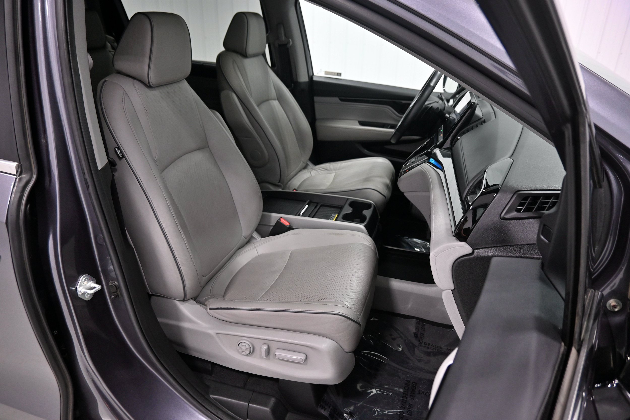 Used 2022 Honda Odyssey Elite image 31
