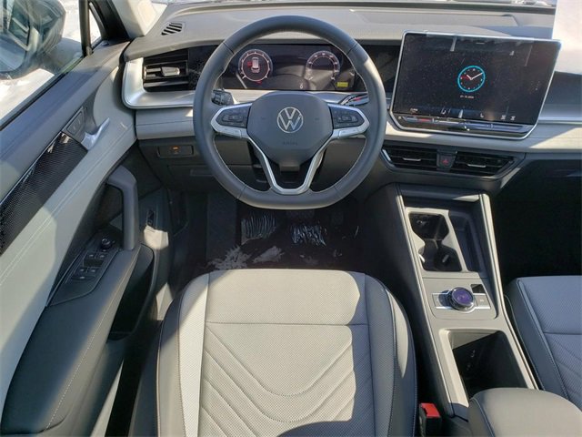 New 2026 Volkswagen Tiguan SE image 10