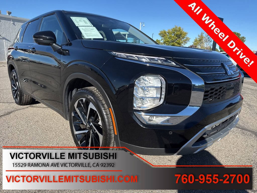 Used 2024 Mitsubishi Outlander SE