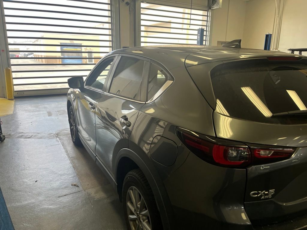 Used 2023 MAZDA CX-5 AWD 2.5 S w/ Select Package image 4
