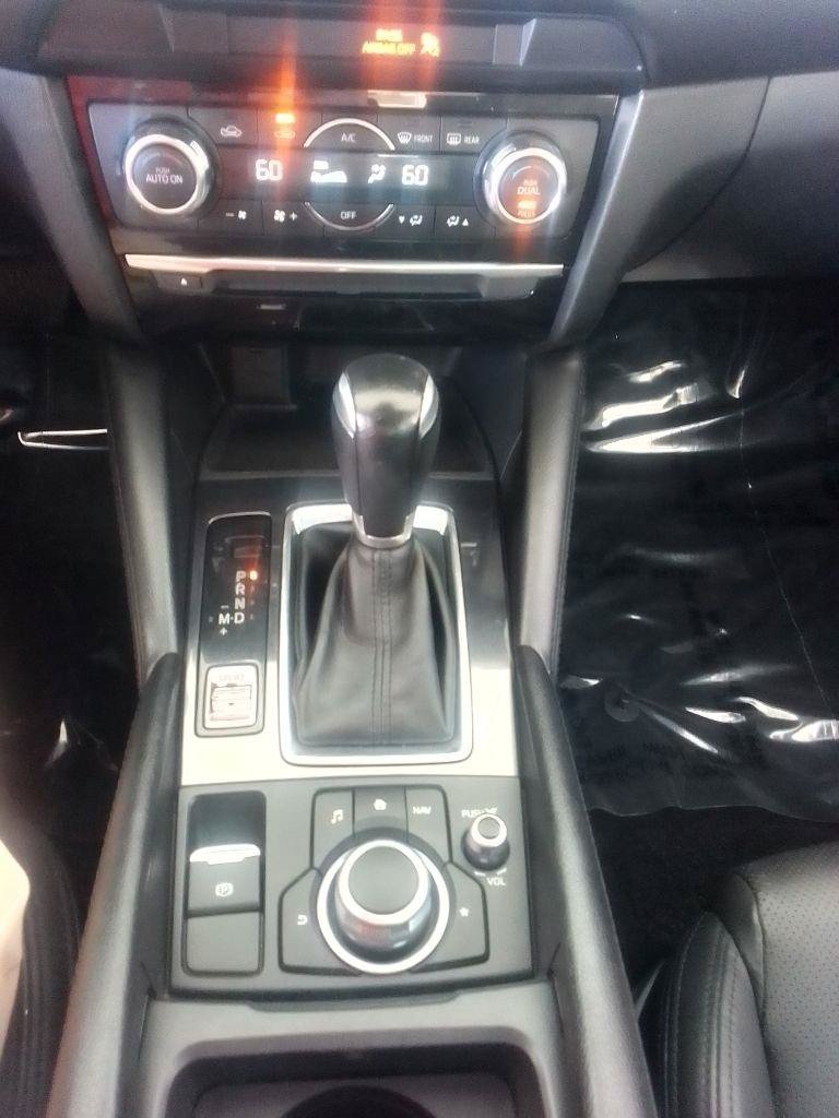 Used 2017 MAZDA MAZDA6 Touring FWD image 11
