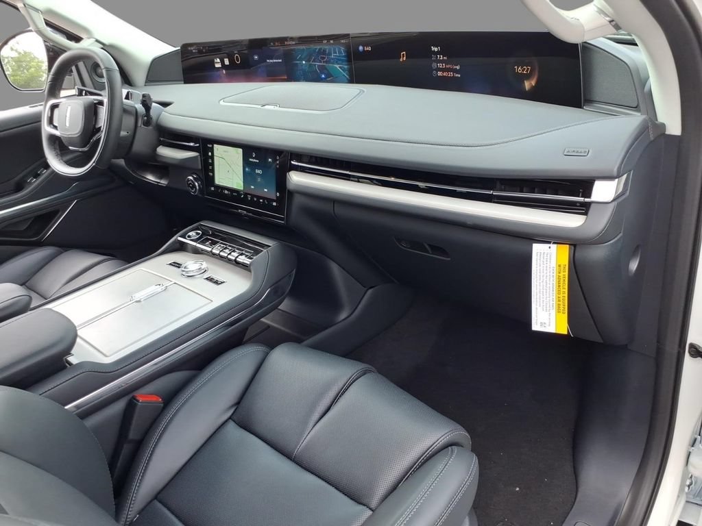 New 2027 Lincoln Navigator L Premier AWD/4WD image 12