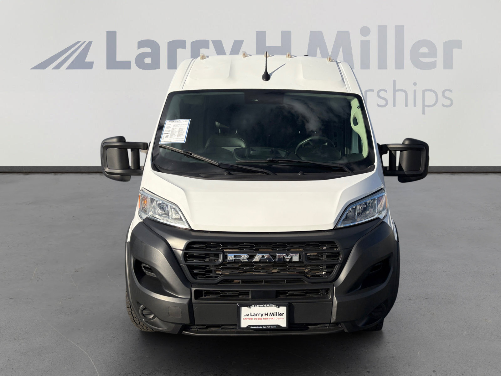 Used 2023 RAM ProMaster 2500 FWD image 8