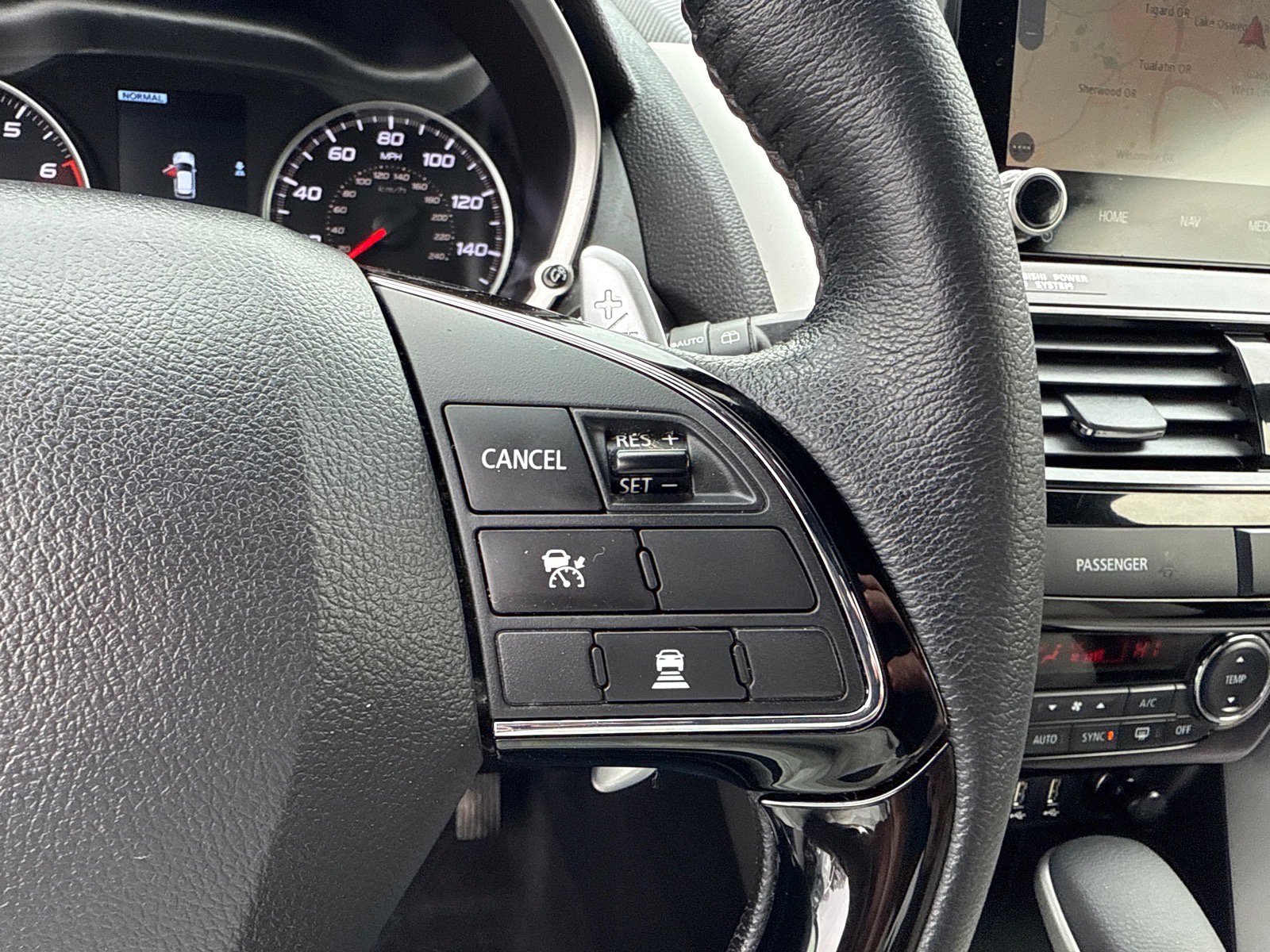 Used 2023 Mitsubishi Eclipse Cross SEL image 32