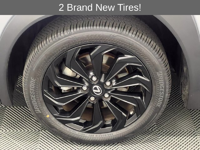 Certified 2024 Lexus UX 250h FWD image 23