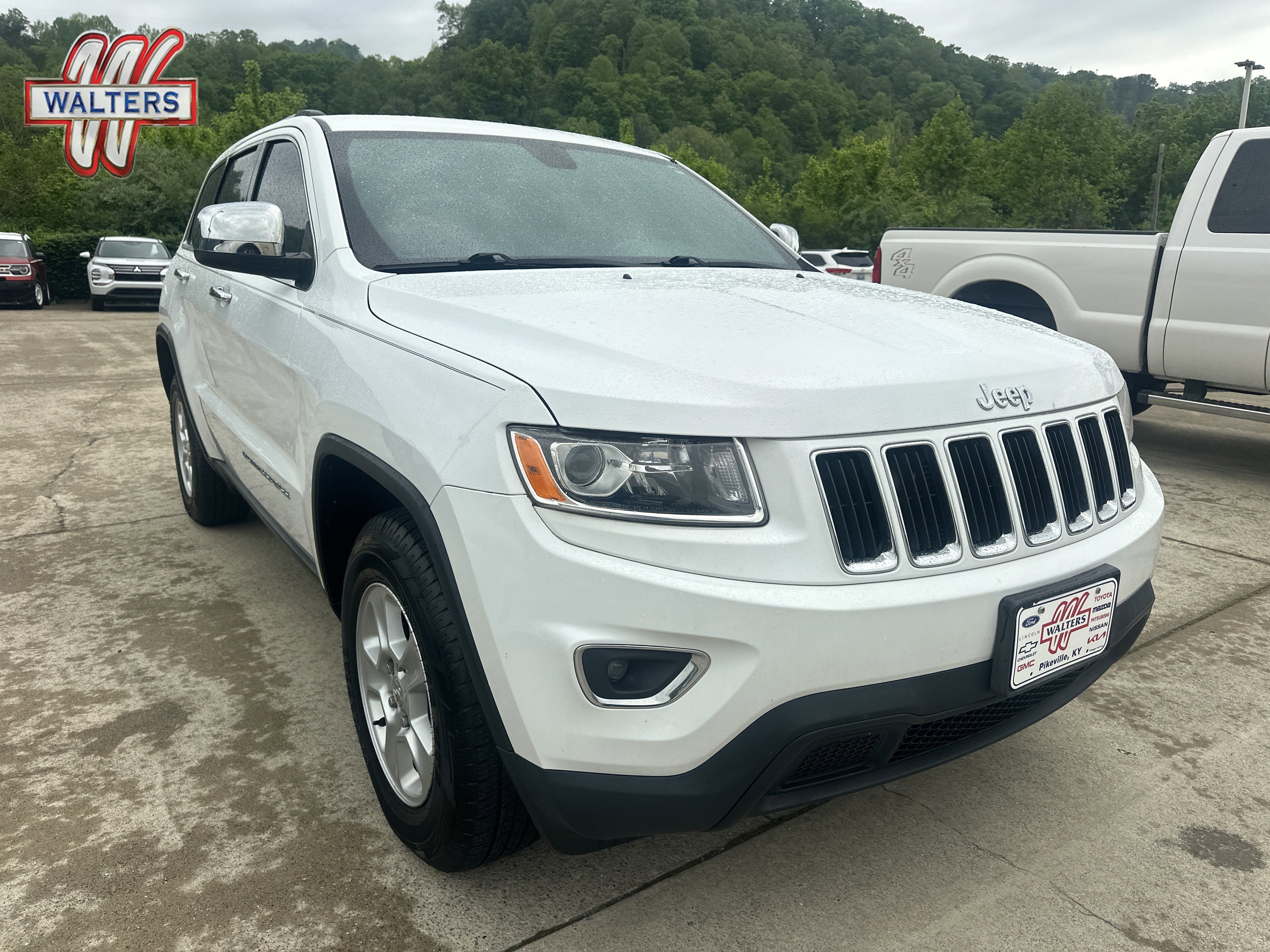 Used 2015 Jeep Grand Cherokee Laredo w/ Quick Order Package 23E