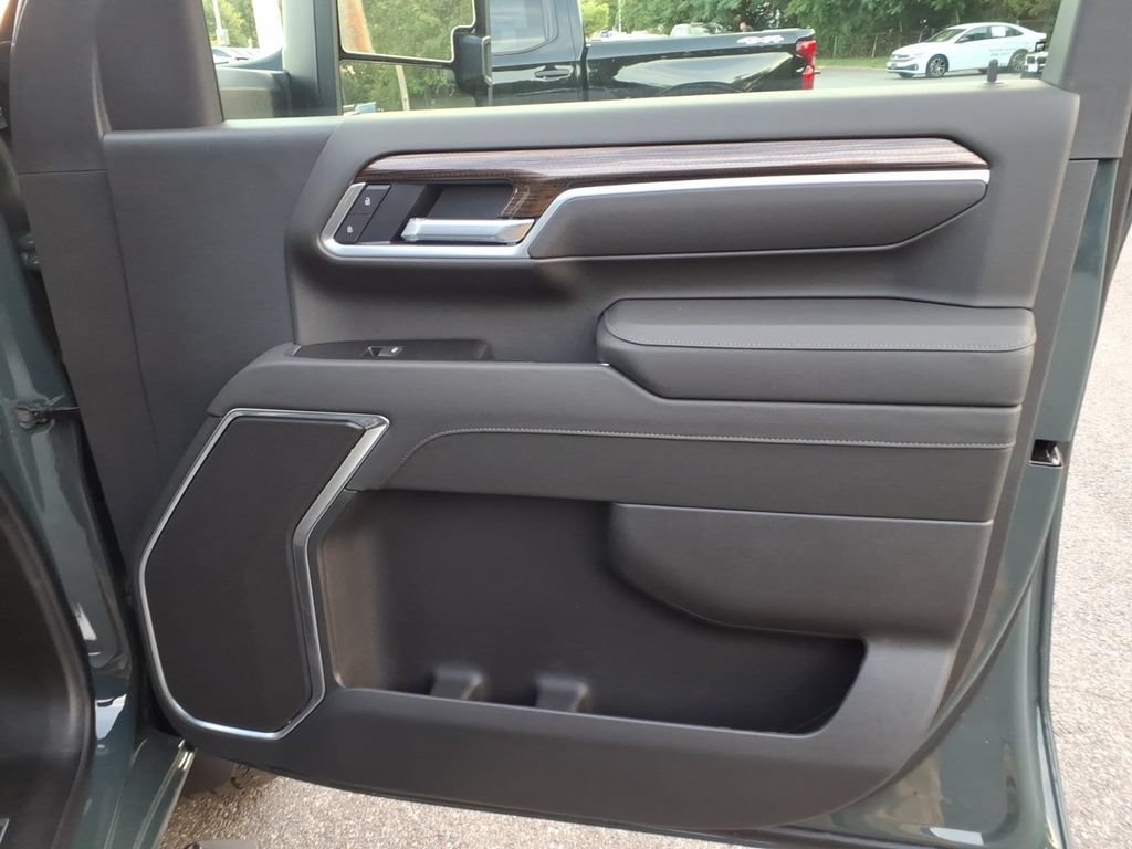 New 2026 Chevrolet Silverado 2500 LT w/ Safety Package AWD/4WD image 19