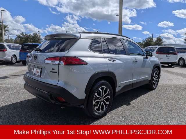 Used 2024 Toyota Corolla Cross AWD Hybrid image 3