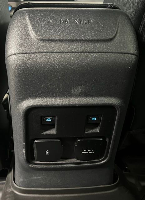 Used 2024 Ford Bronco Wildtrak image 41