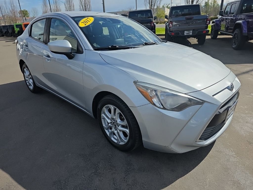 Used 2017 Toyota Yaris iA FWD image 7