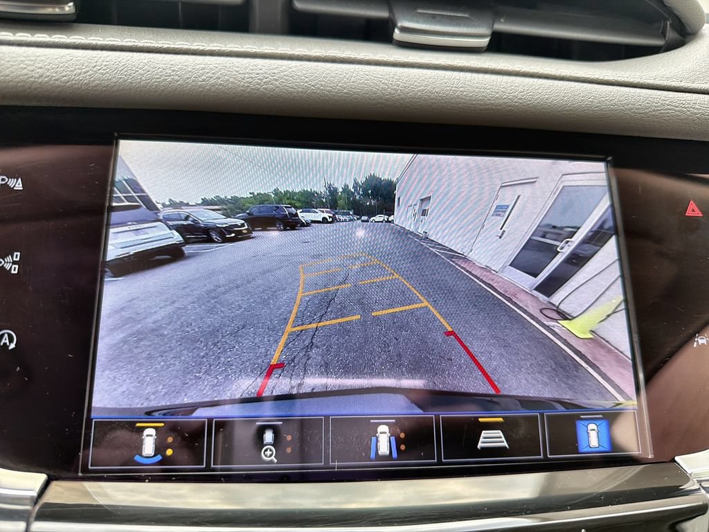 Certified 2024 Cadillac XT6 Premium Luxury w/ Technology Package AWD/4WD image 24
