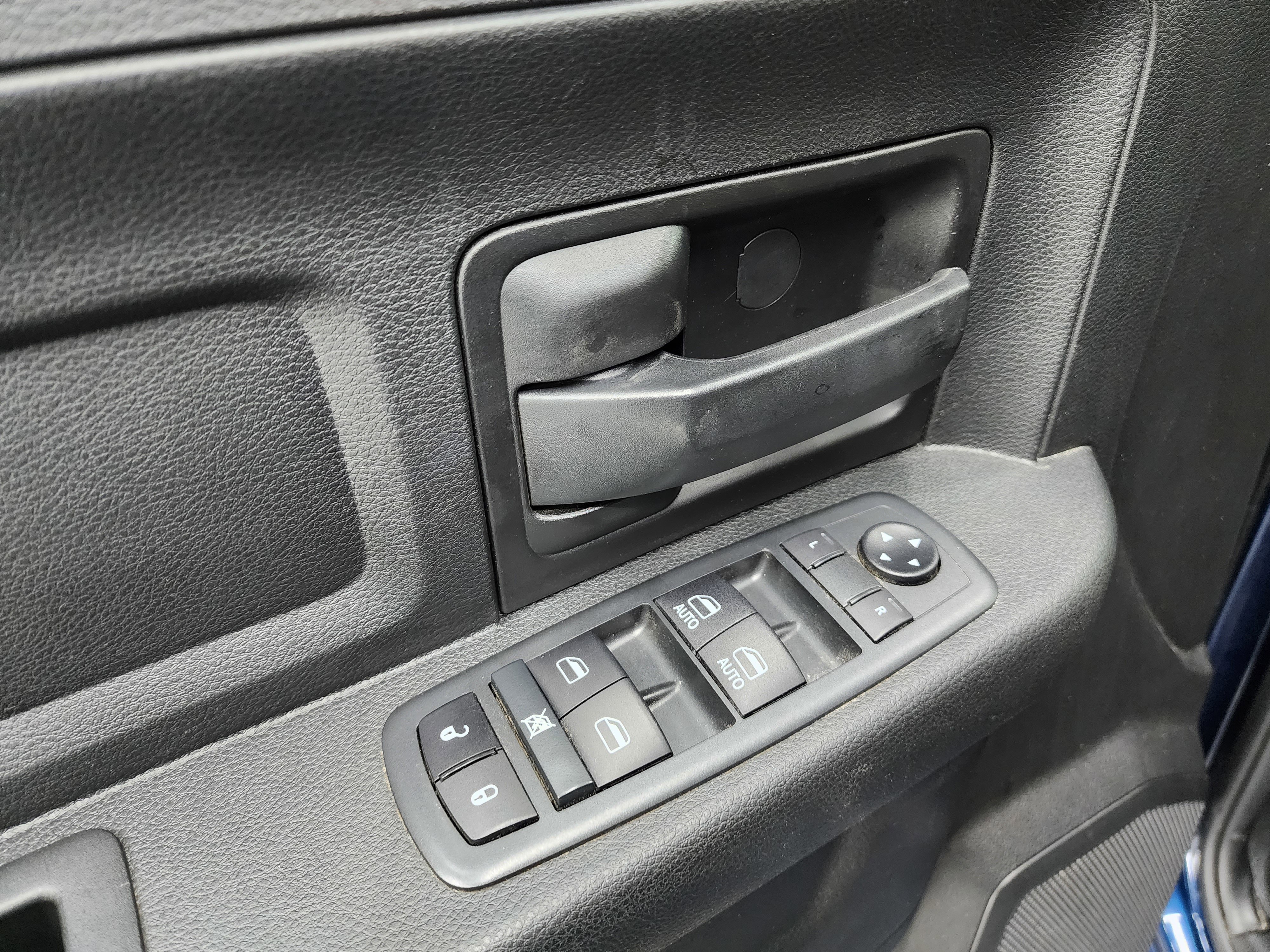 Used 2020 RAM 2500 Tradesman image 39