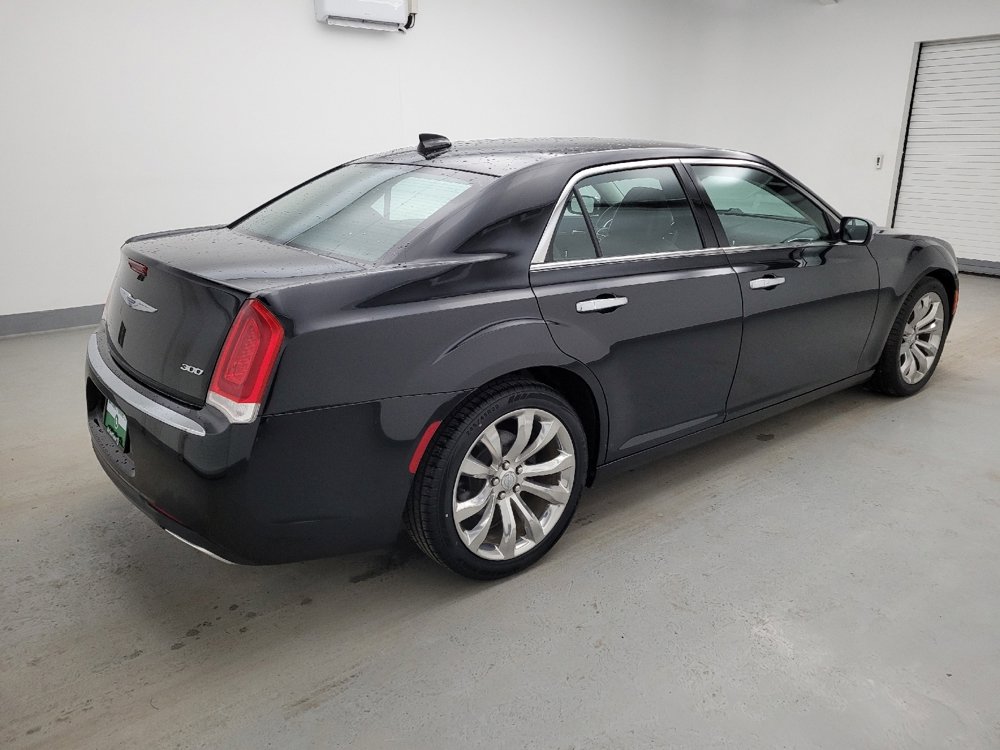 Used 2019 Chrysler 300 Limited image 10